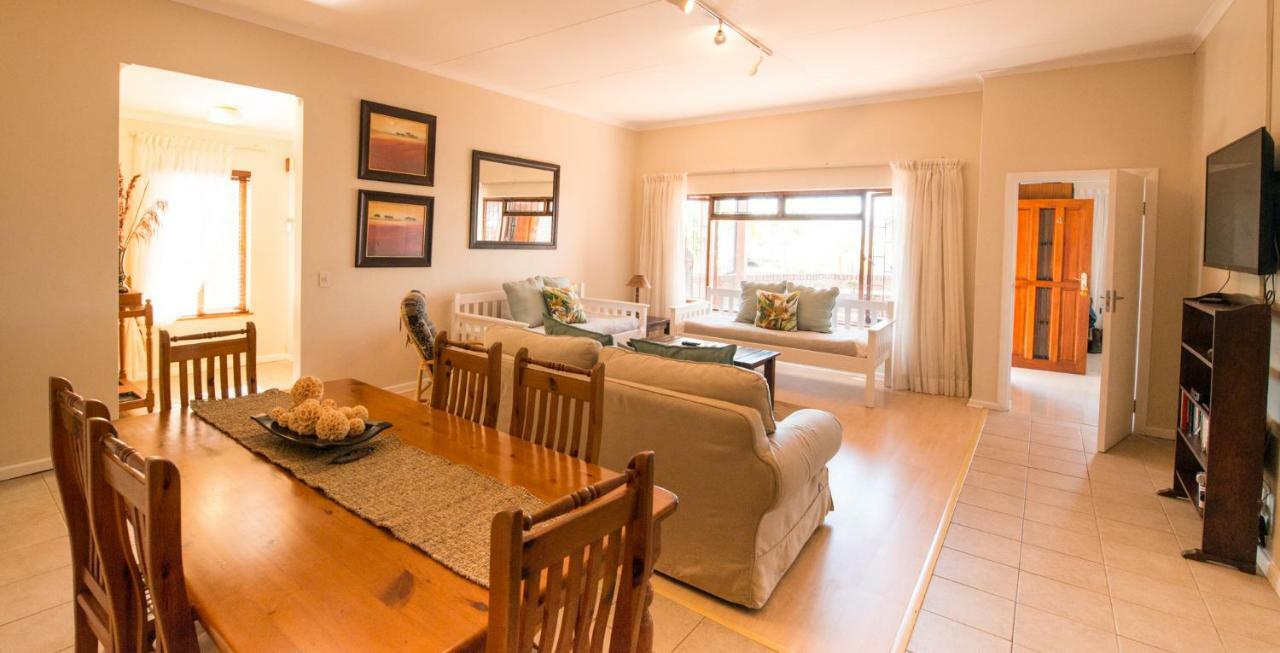 Ohannas Bnb & Self Catering 普勒滕贝格湾 外观 照片
