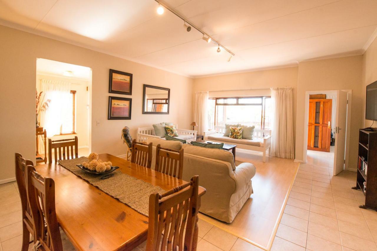 Ohannas Bnb & Self Catering 普勒滕贝格湾 外观 照片